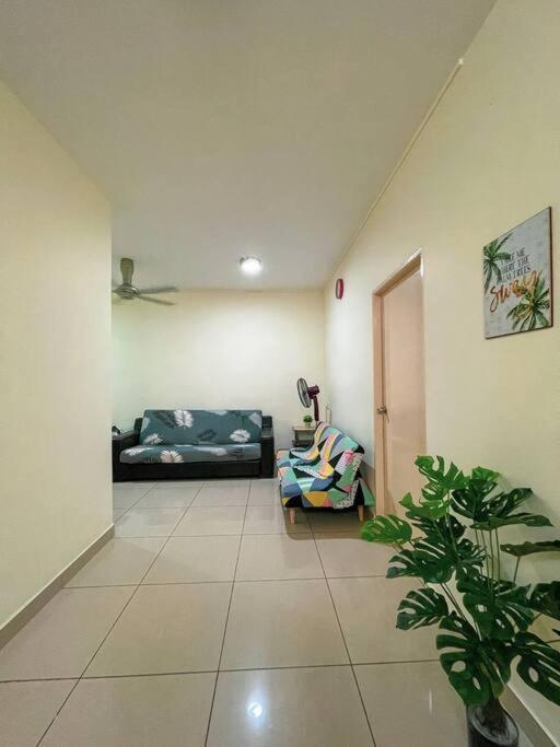 Cybercity Ph1 Near Kkia By Family Homestay Donggongon Eksteriør bilde